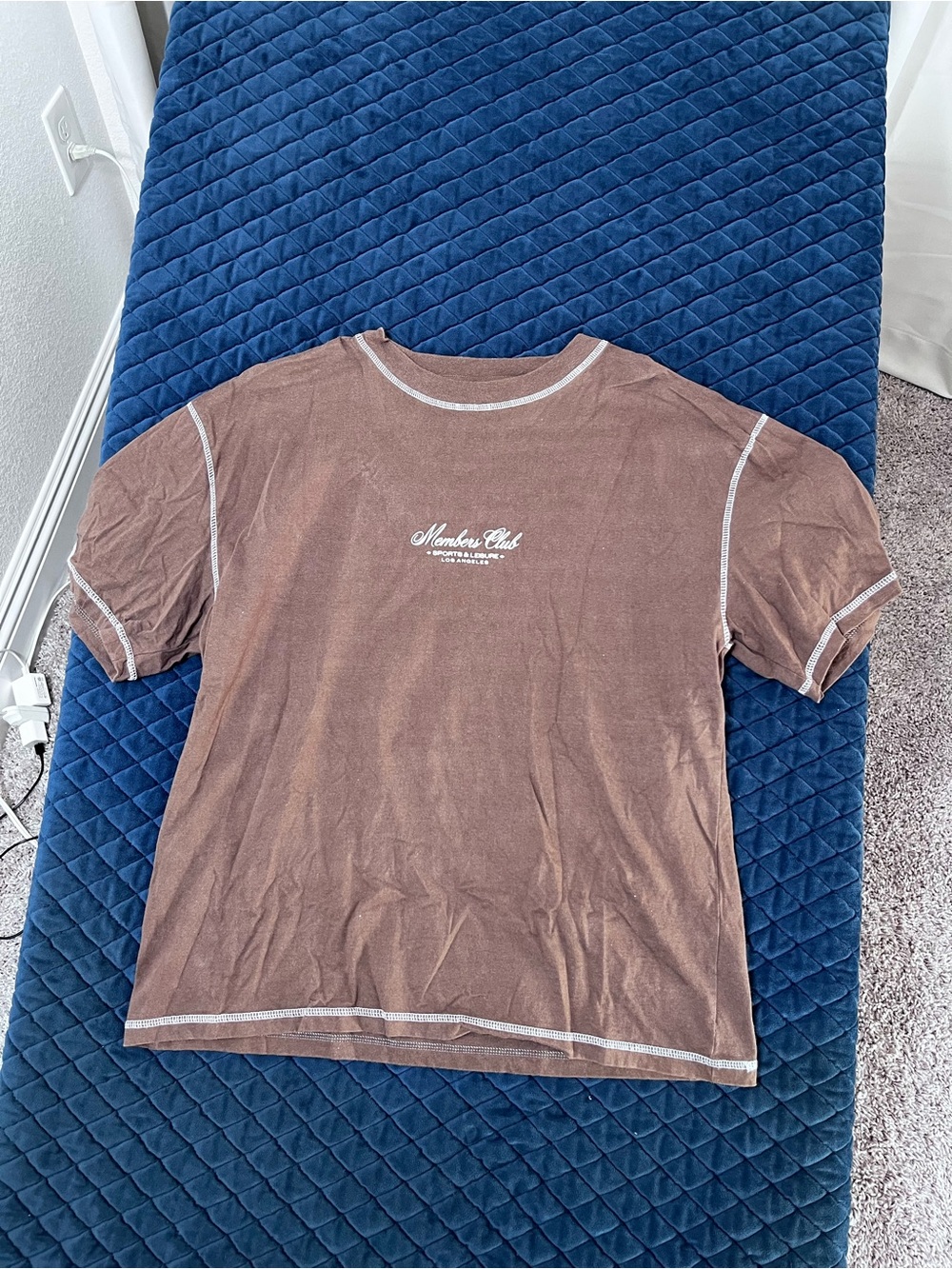 Men's Brown Short-Sleeve Tee with Contrast Stitching - “Members Club” Print